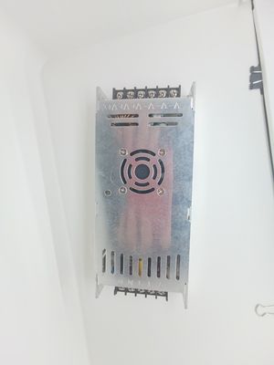 Fréquence d'entrée 50/60Hz Écran LED alimentation avec et humidité 0-95%RH