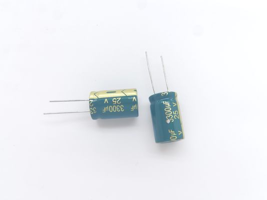 Capacitant électrolytique en aluminium auto-réparateur de fréquence 10V Voltage nominal -40.C à 105.C Plage de température 2000h Durée de vie