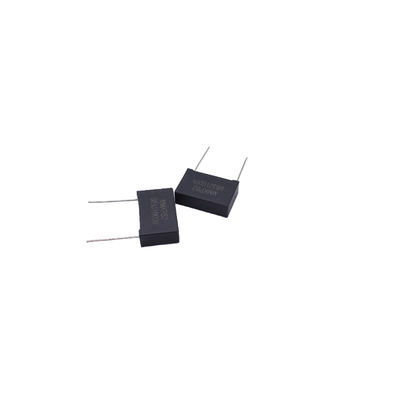 0.00022uF~3.9uF Gris Conforme à la norme RoHS MMKP82 Condensateur -40 °C à 85 °C Plage de température de fonctionnement