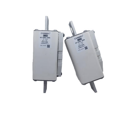Appareil de fusion de rupture de liaison en porcelaine de tension 1500V, classe AR, fonctionnement IR de 120 kA