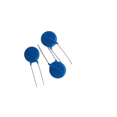 Ultra-précise 1pF-1000pF Portée de capacité à travers les varistors à trous 10D431K
